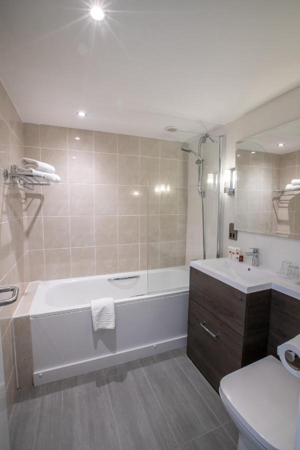Hotel Park Hall And 4*